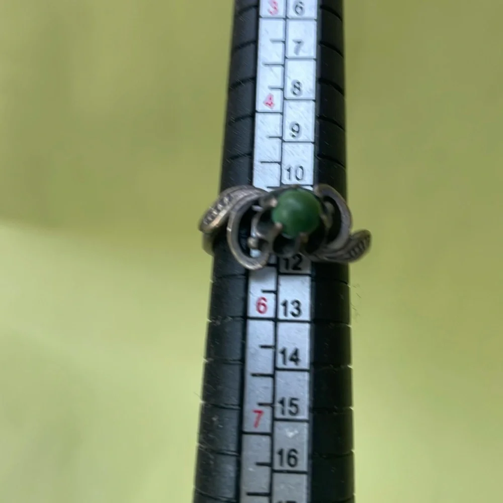 Antique Sterling Silver and Green Siberian turquoise Ring Elegant Craftsmanship
